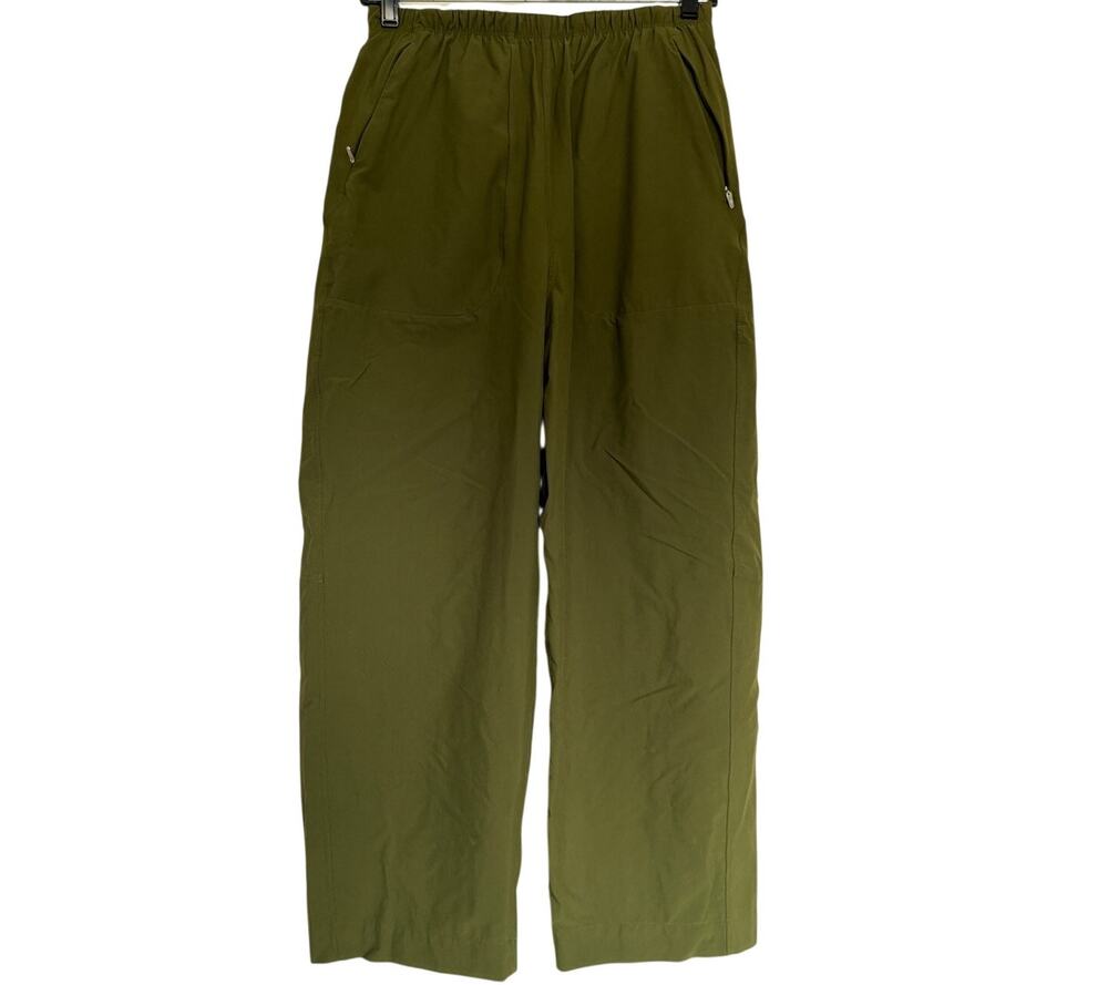 Lululemon Lightweight Mid-Rise Barrel-Leg Cropped Pant - Ether Green - Size 6